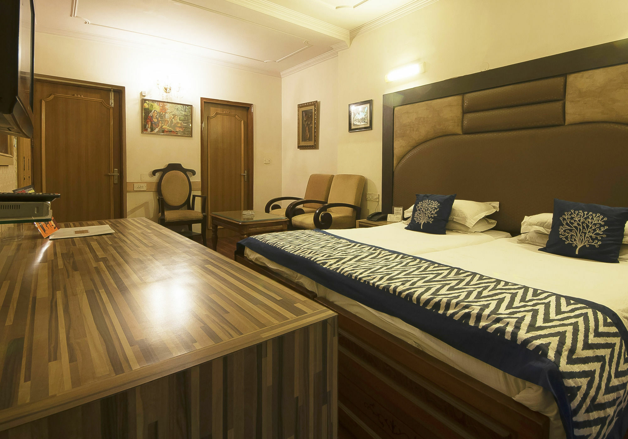 Golden Leaf Hotel Nowe Delhi Zewnętrze zdjęcie