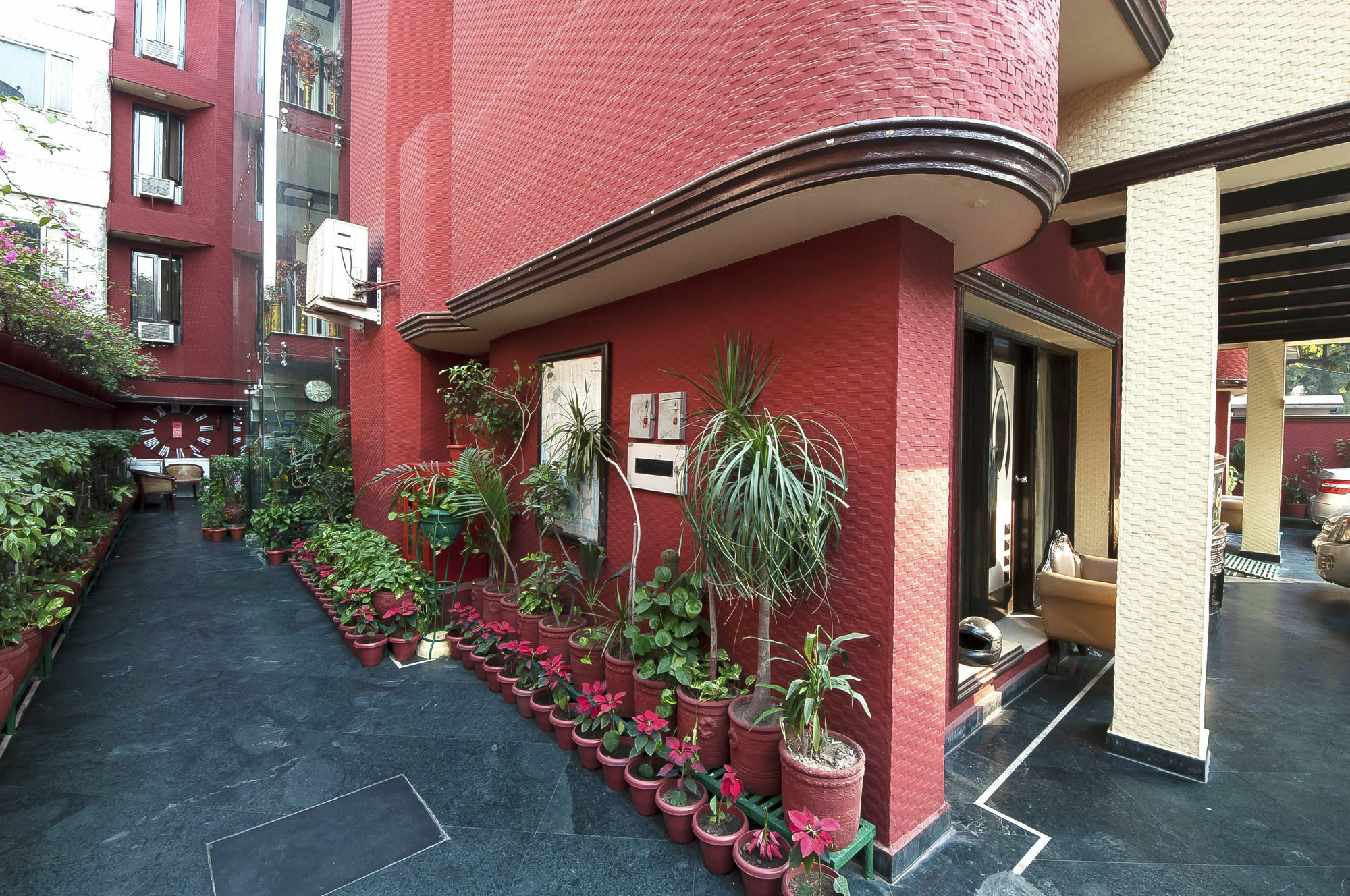 Golden Leaf Hotel Nowe Delhi Zewnętrze zdjęcie